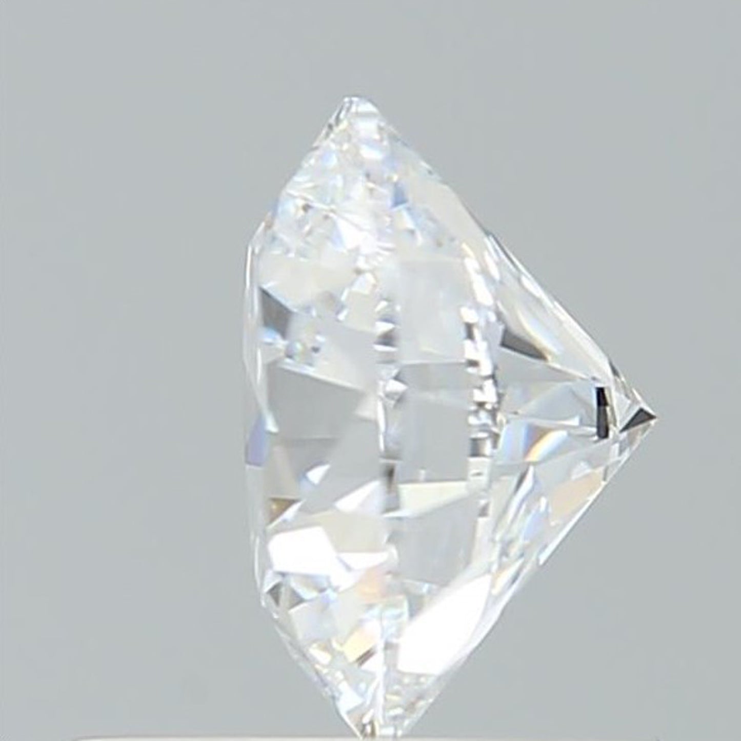 Round Cut Lab Grown Diamonds From 2.00 Carat to 2.50 Carat IGI Certificated E VS1